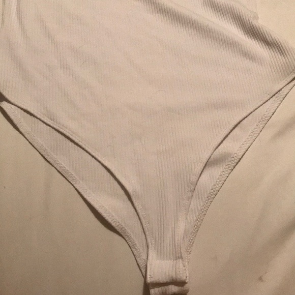 Forever 21 white rigged bodysuit - Picture 2 of 4